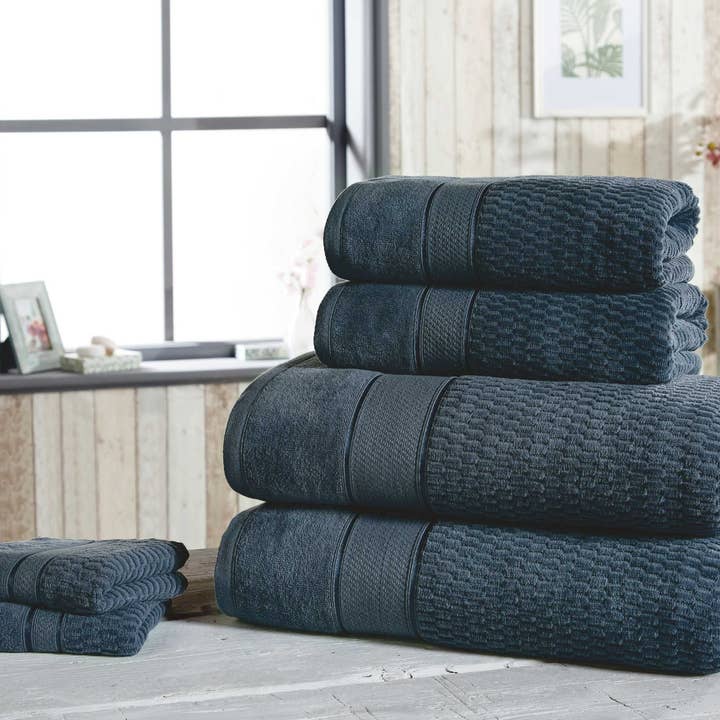 Rapport Home Furnishings Limited – wholesale Badhandduk – Royal Velvet vävd bomull supermjuk och absorberande handduk