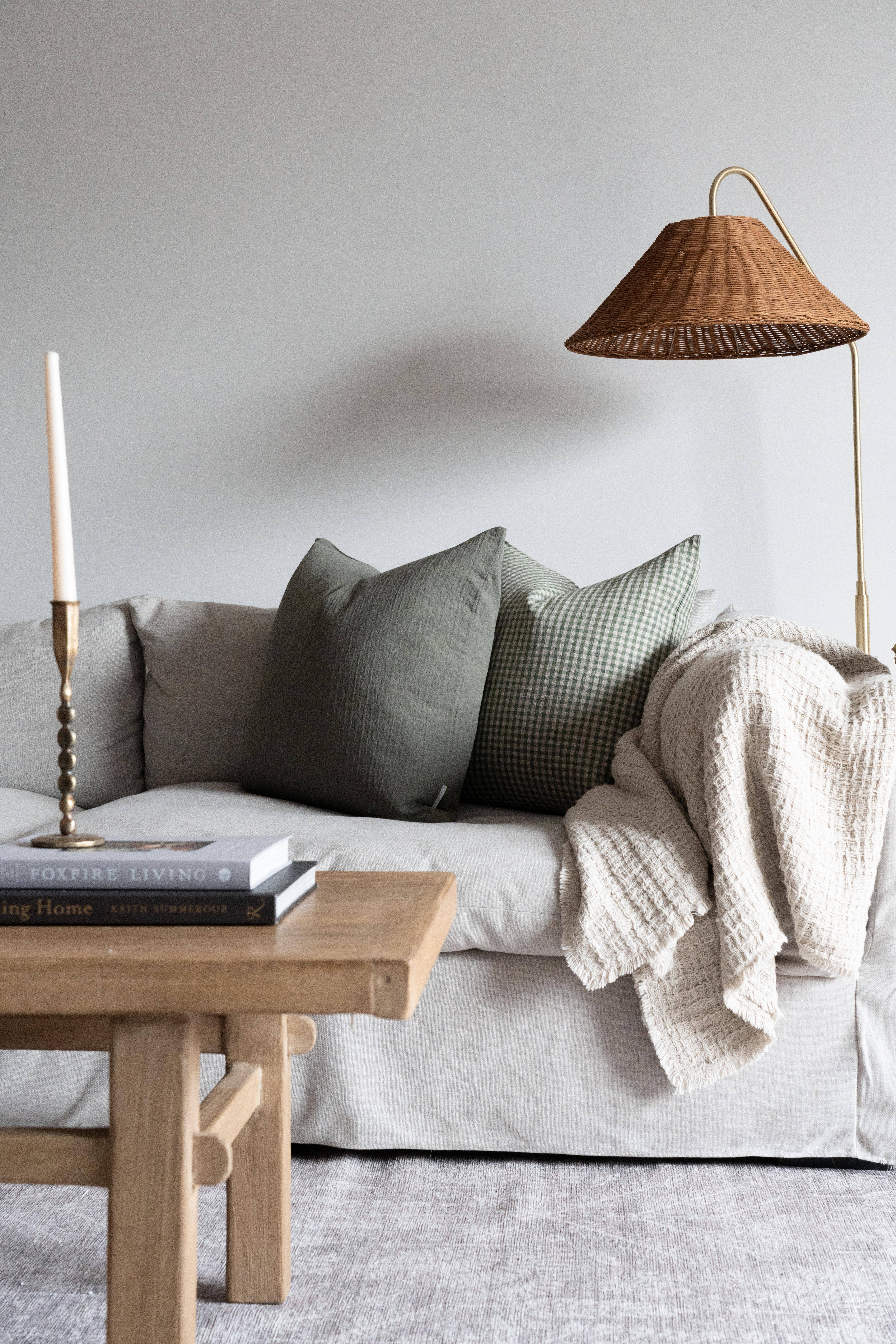 Rug & Weave – wholesale Throw pillow cover – GENEVIEVE Pillow Cover 9