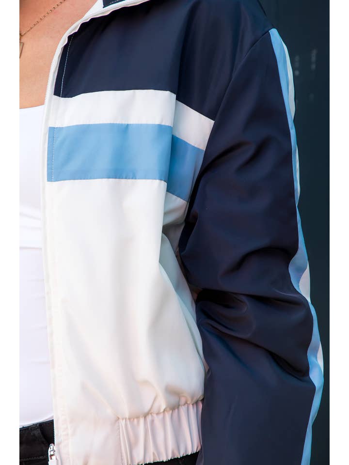 26 International - Wholesale Windbreaker - Women's - Color Block Windbreaker With Soft Sherpa Line7