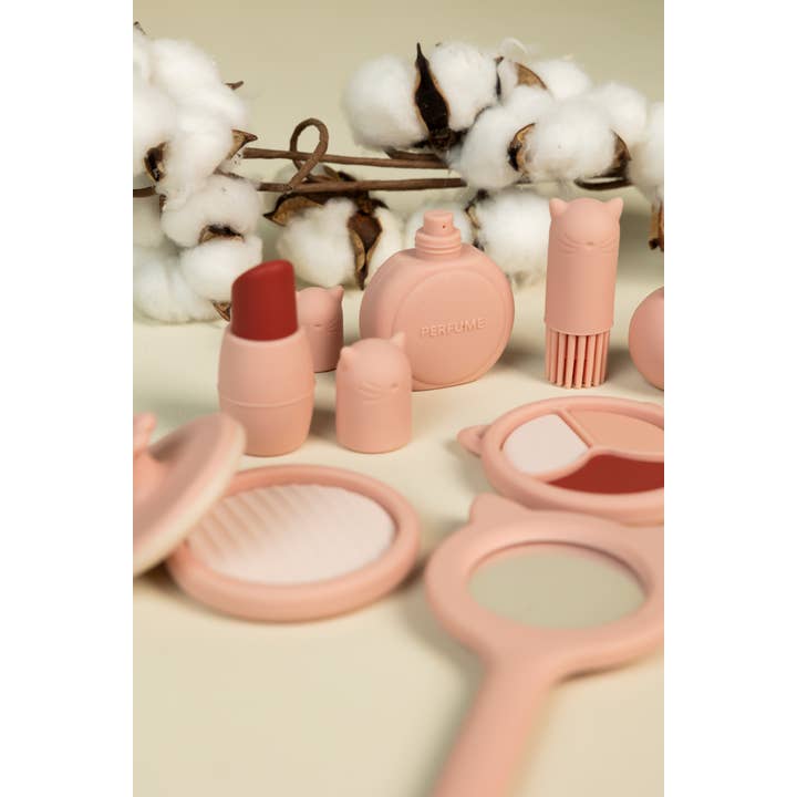 Inaiê – wholesale Makeup kit – kids – Makeup set - silicone