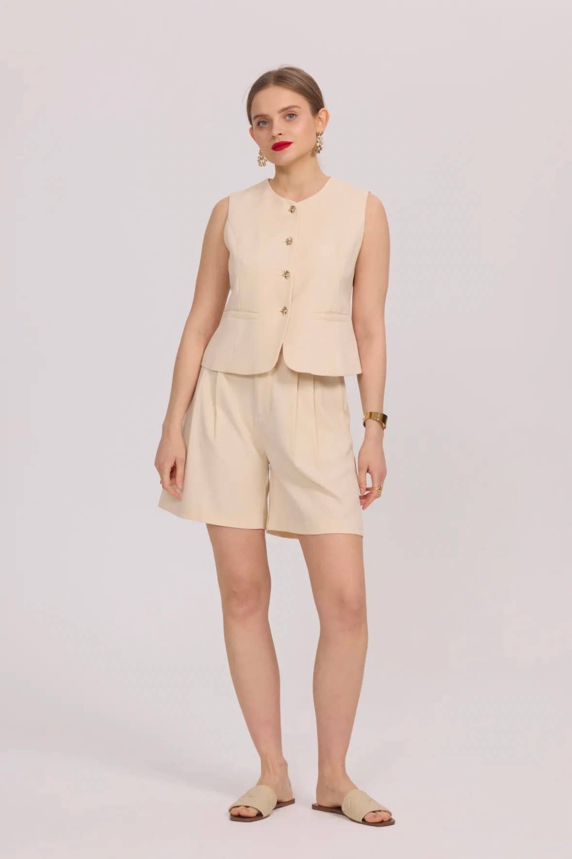 Frime - Wholesale Suit Vest - Women's - Sleeveless vest with golden buttons - 311515