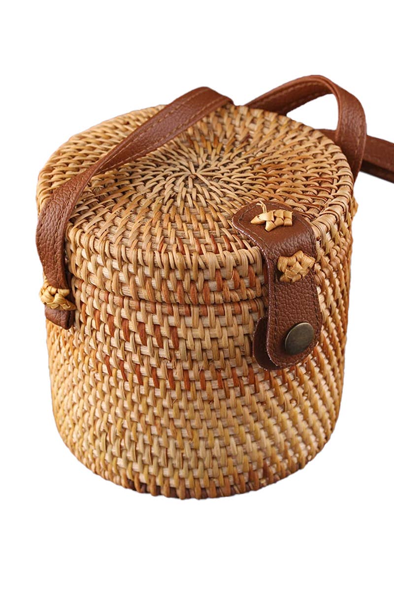Cap Zone - Wholesale Crossbody Bag - Women's - Genuine Rattan Straw Basket Shell Crossbody Bag3