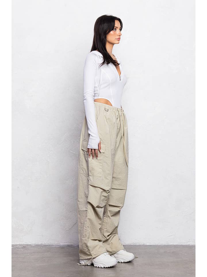 No Vacancy - Wholesale Pants - Women's - Low waist cargo parachute pants7