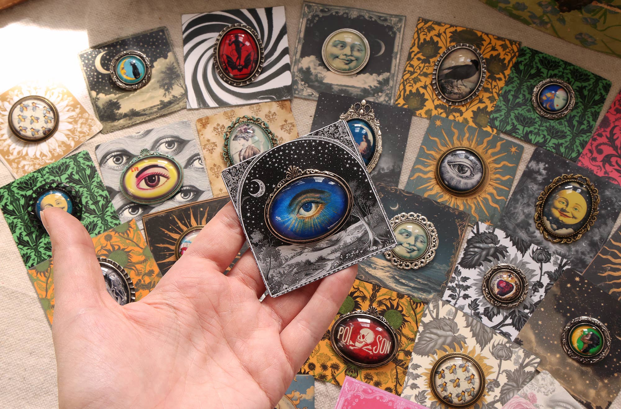 Asunder Bazaar - Wholesale Brooch - 20pc Handmade Eclectic Vintage Cameo Brooches on Cards2