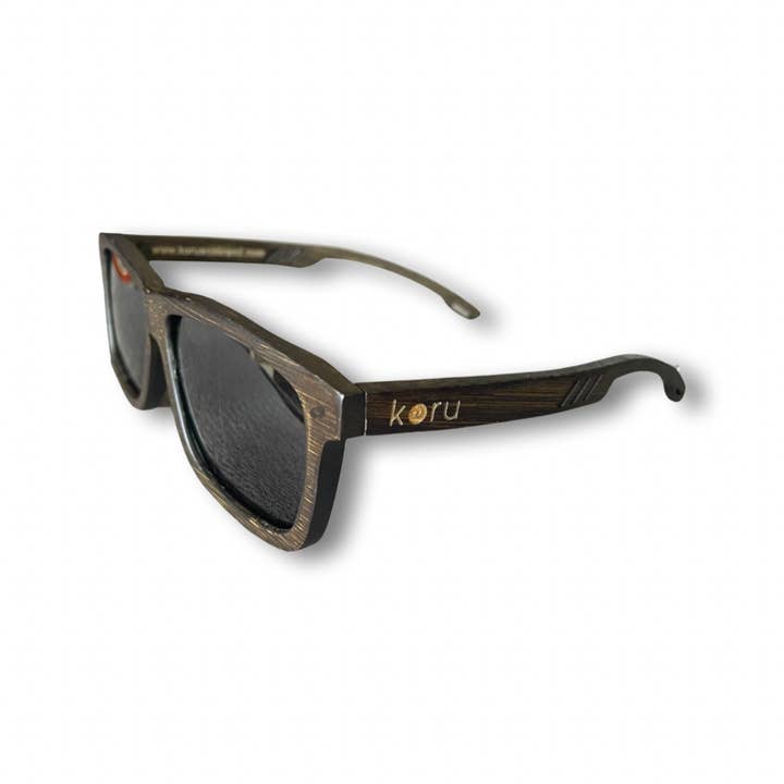 Koru Eco Brand - Vente Lunettes de soleil – unisexe - Lunettes de soleil raglan polarisées en bambou Koru avec étui