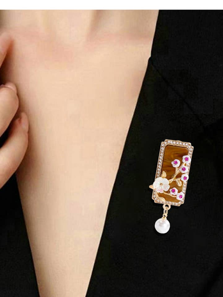 CWMM10712_BROCHE ÉPINGLE STYLE PALAIS FLEUR DE PRUNIER VINTAGE pour la vente par NINEXIS