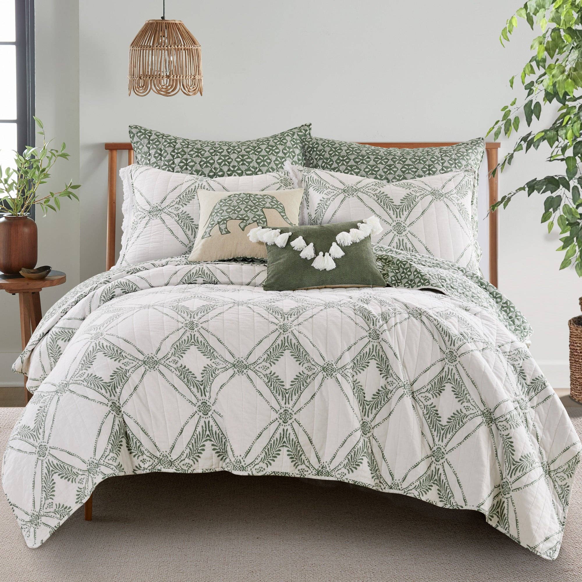 Levtex Home - Wholesale Bedding Set - Kemala Sage Quilt Set0