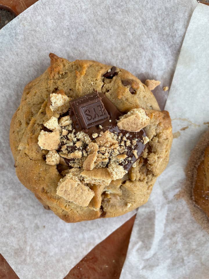 pumpkin s'mores for wholesale by big fat cookie, llc