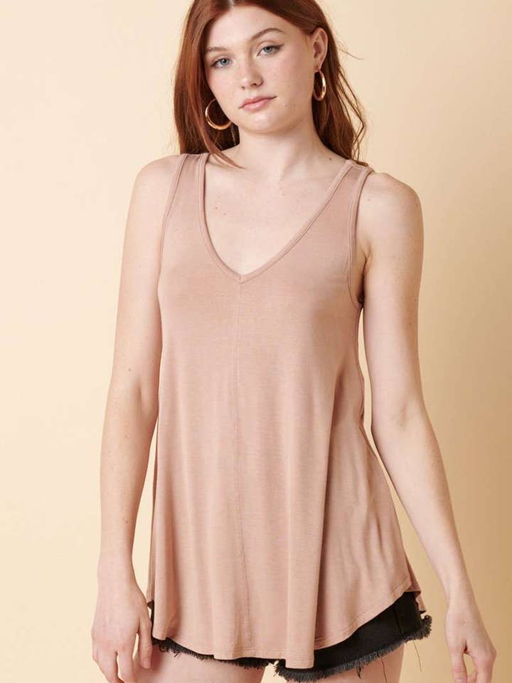 mittoshop - Wholesale Tunic - Women's - BAMBOO FABRIC V-NECK DOLPHIN HEM SLEEVELESS TOP2