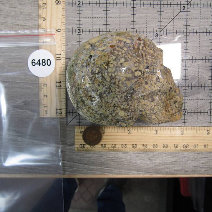 Keystone Crystals – Großhandel Spiritueller Stein/Kristall – Großer Edelstein-Schädel für Kristallfachgeschäfte und Geschenkeläden14