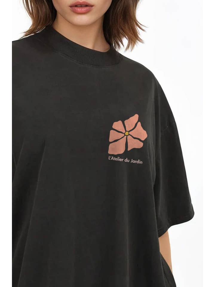 Washed Black 150GSM Oversized T-Shirt in L’Atelier du Jardin Floral Print for wholesale on Faire5
