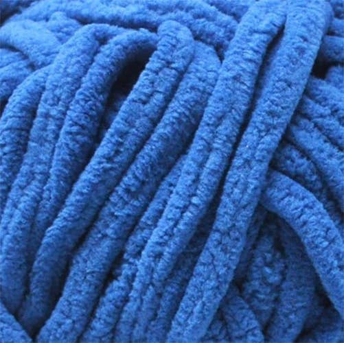 Creative World of Crafts - Wholesale Yarn - Hello Love Blanket Plush Yarn 100g11