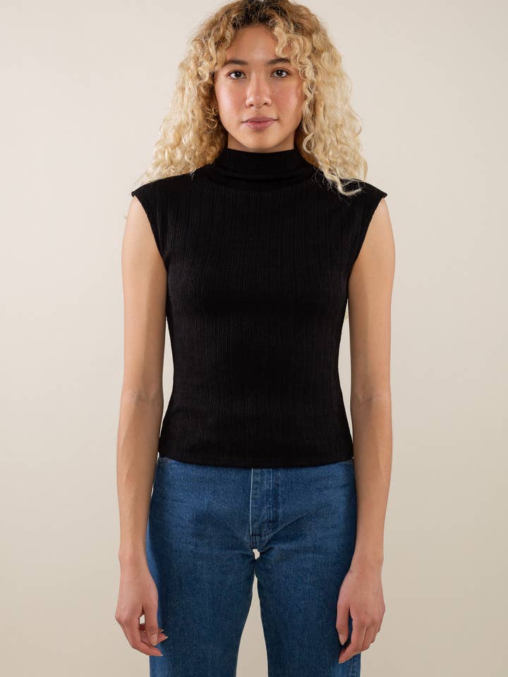 Top a coste Juliette per la vendita all'ingrosso da parte di NLT