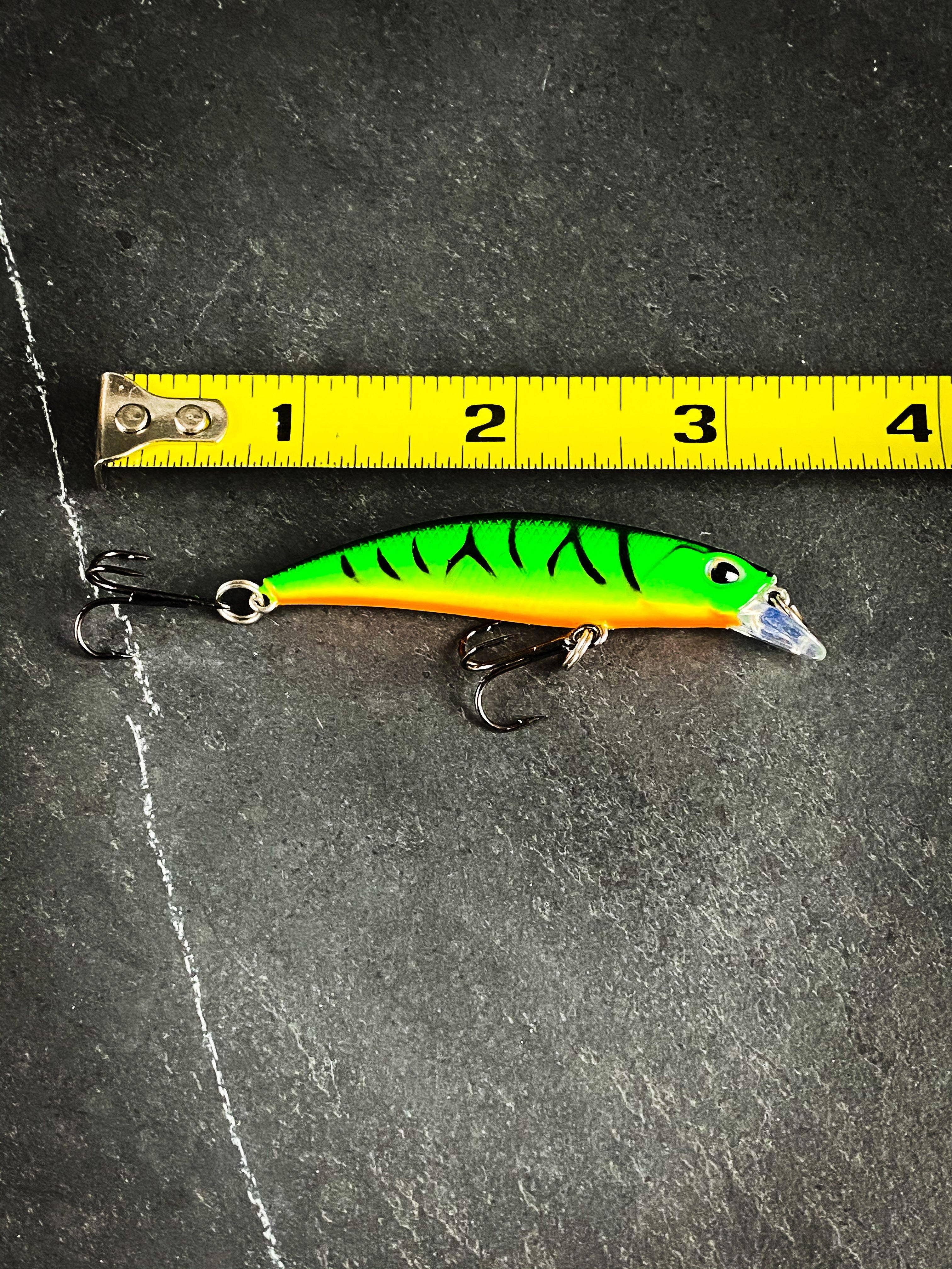 Outdoor Junction - Wholesale Sporting Accessories - Skinny Hard Crankbait Sinking Minnow1
