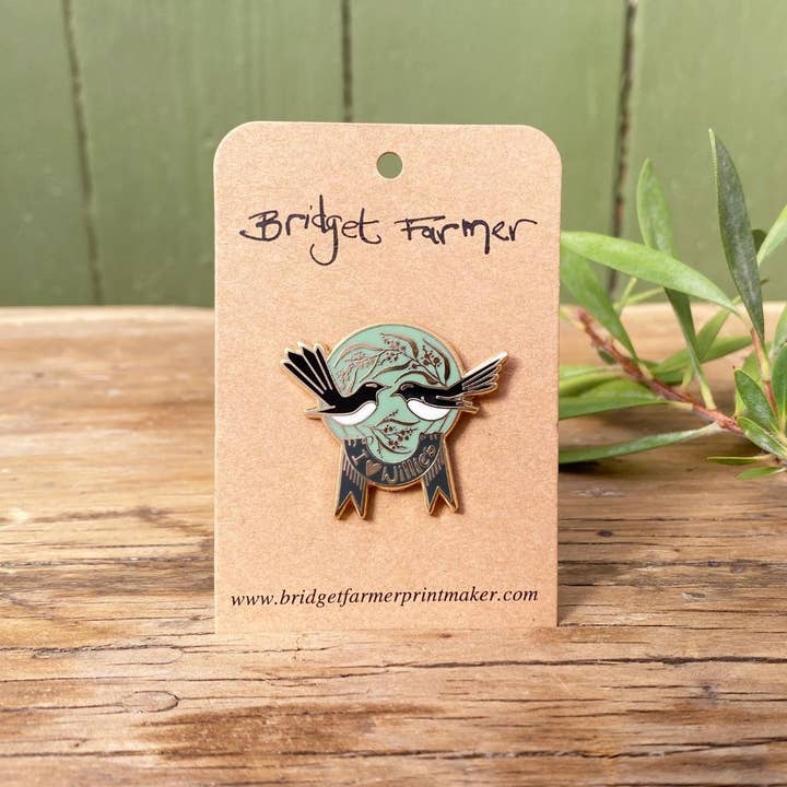 Bridget Farmer Printmaker - Wholesale Lapel pin/button - I Love Willies - Enamel Pin3