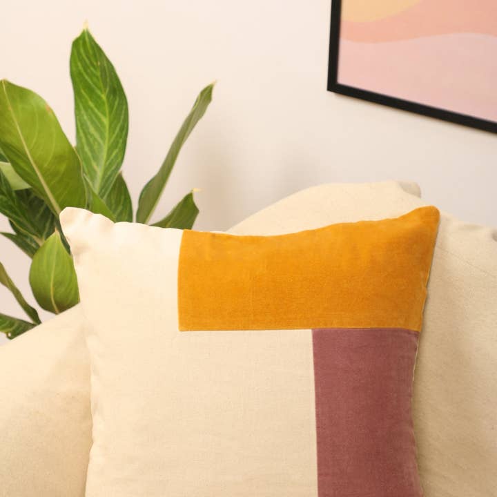 House of cotton – wholesale Throw pillow cover – Velvet Cushion Cover 45x45 cm – Abstract Geometric Decorative Pillow Case for Sofa, Bed & Living Room – Square Cushion Cover (Mustard & Pink, 2 Pack)0