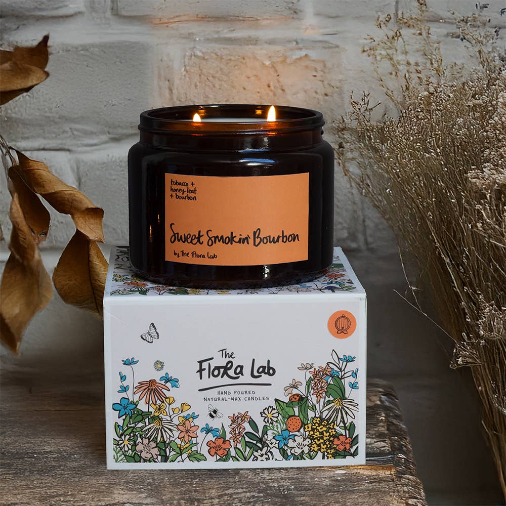 The Flora Lab | Hand Poured Natural-Wax Candles – Großhandel Kerze im Glas / gefüllte Kerze – Süßer Rauchiger Bourbon Sojakerze | Tabakkerze | Herrenduft4