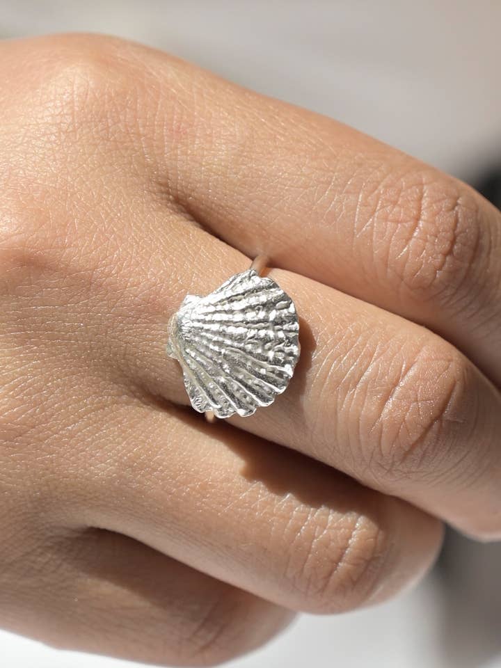 Silver Snäckskal Ring för wholesale av Wild Fawn Jewellery