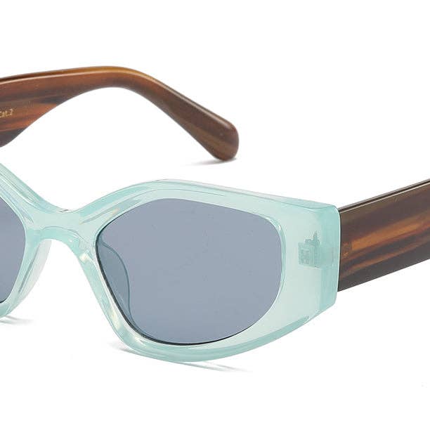 Unisex Giselle Sunglasses - LZ512-8GSL22638 for wholesale by Luna Sunglasses