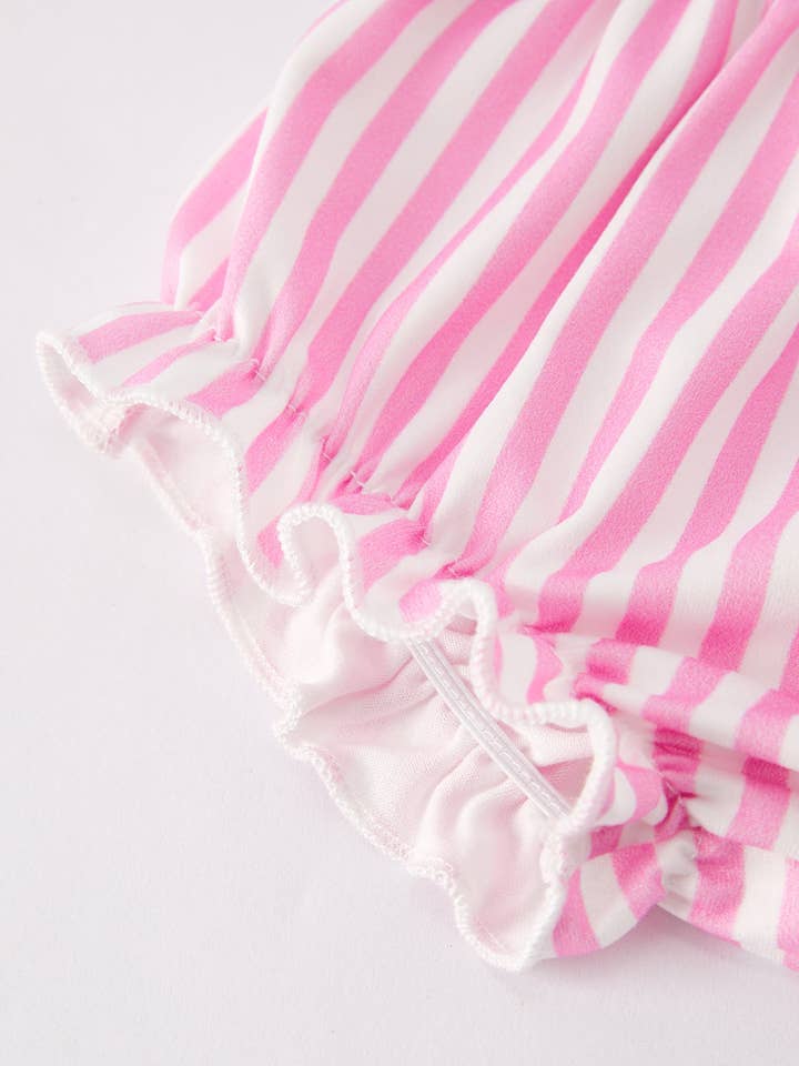 Rylee Faith Designs - Wholesale Clothing Set - Baby - “I ❤ MAMA”Embroidery Smocking Baby Girls Bloomers Set6