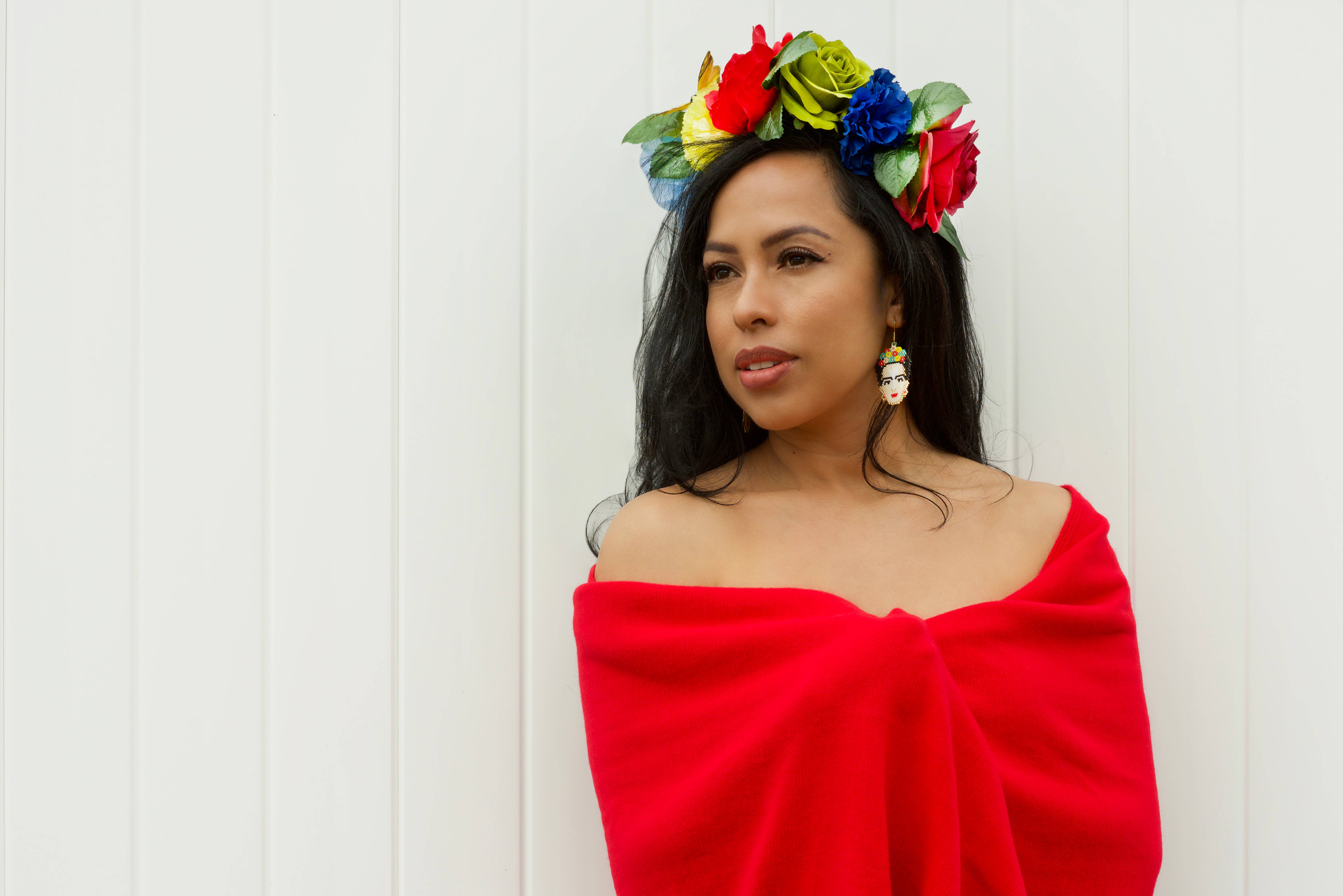 Tulia's Artisan Gallery - Venta al por mayor Pendientes colgantes - Pendientes Frida Kahlo7