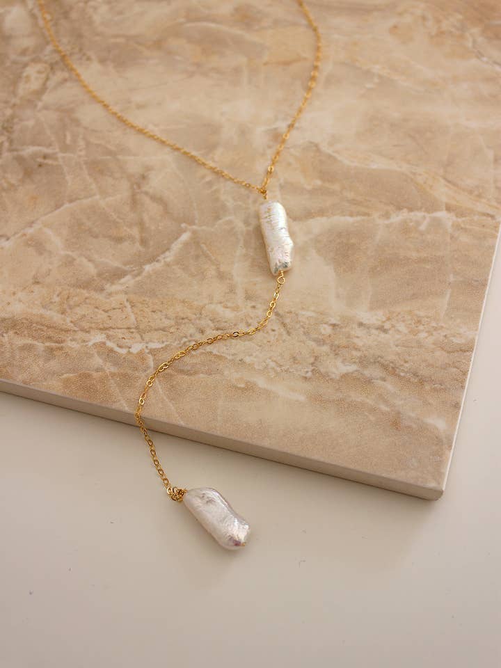 Sötvatten Biwa pärla tillbaka droppe halsband för wholesale av Christine Elizabeth Jewelry