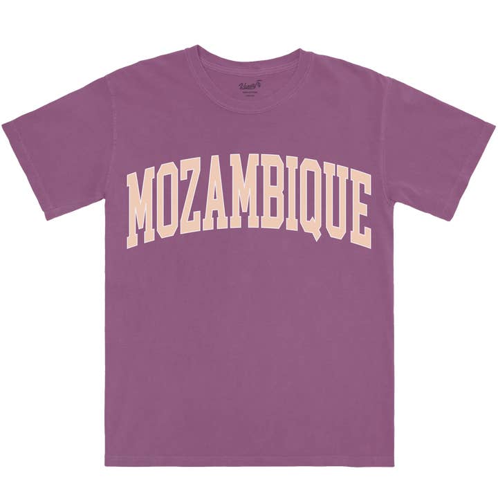 Mozambique-tryck på lila t-shirt för wholesale av Varsity54