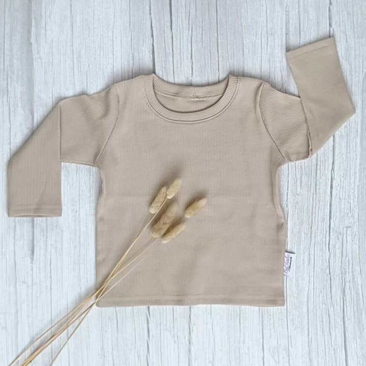 Jersey à manches longues en côtes Beige Clair pour la vente par ByTasha