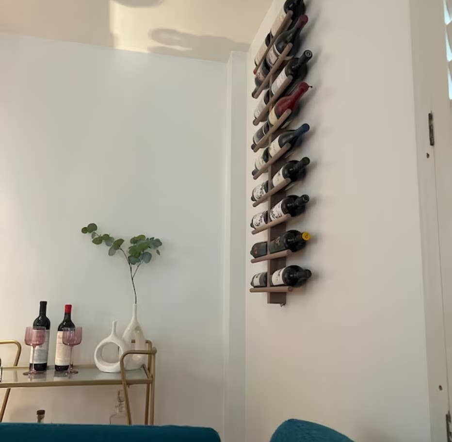 DmsDesignTeam – wholesale Wall-mounted shelf – Unique Vertical Oak Wine Rack13