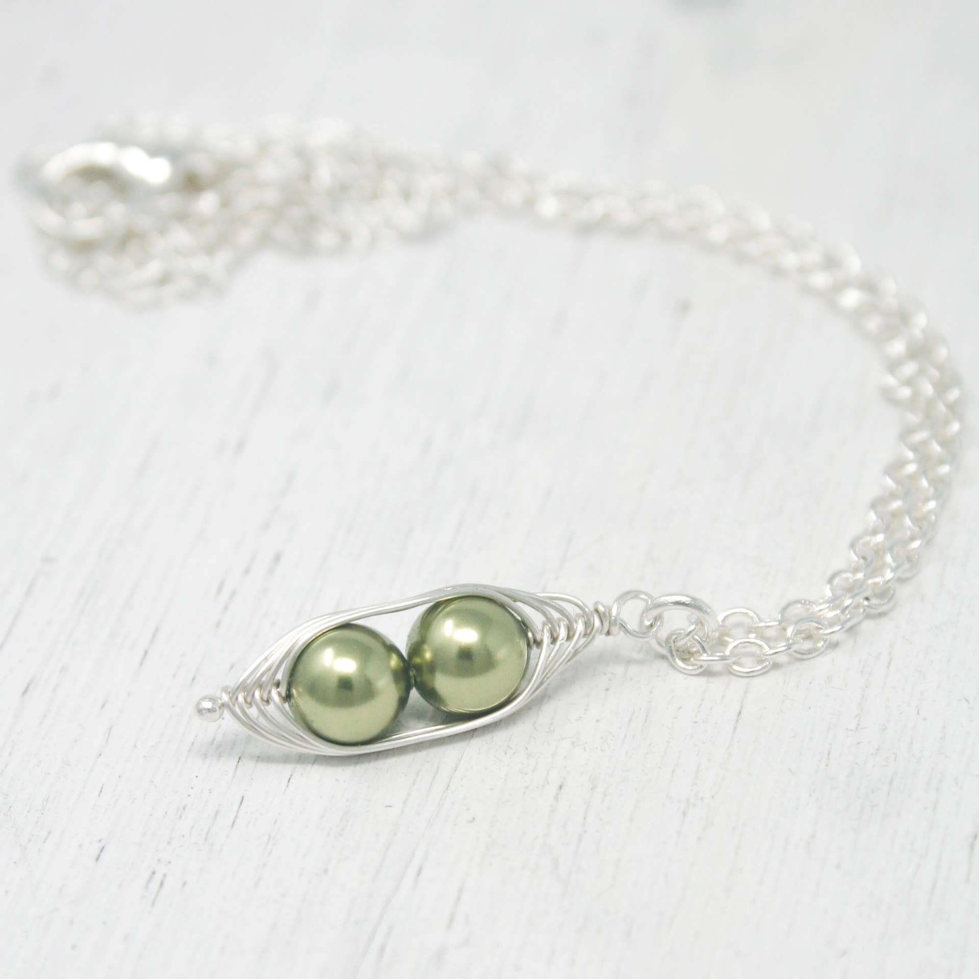 Rising Jewelry - Wholesale Pendant/Charm Necklace - Pea pod necklace, Green, Peapod Jewelry, Mothers Day Gift0