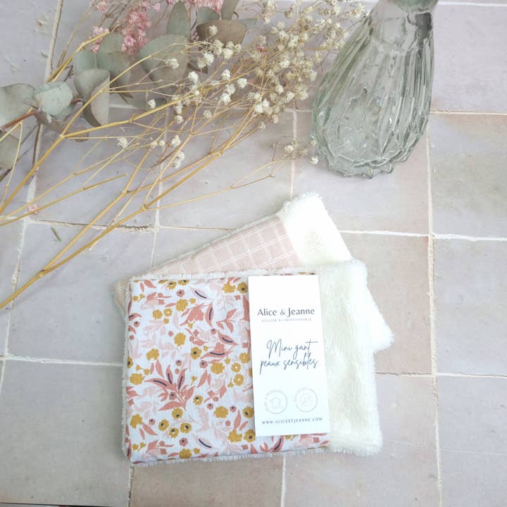 Alice et Jeanne – Engroshandel Eksfolierende handsker/vanter – Mathilde mini-handske til sensitiv hud5