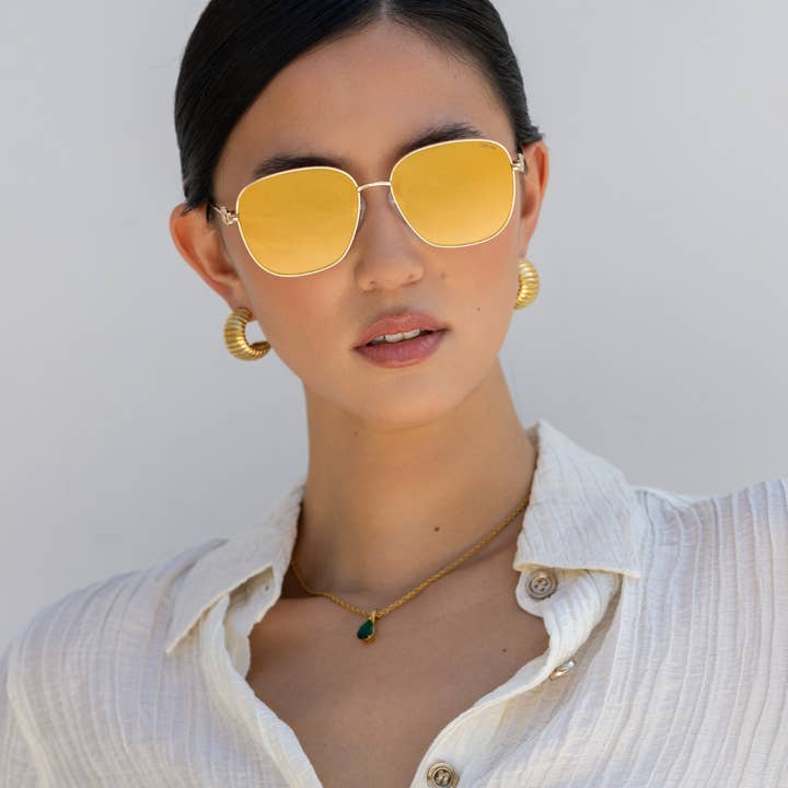 Gold Mirror Lea Womens Round Sunglasses for wholesale on Faire1