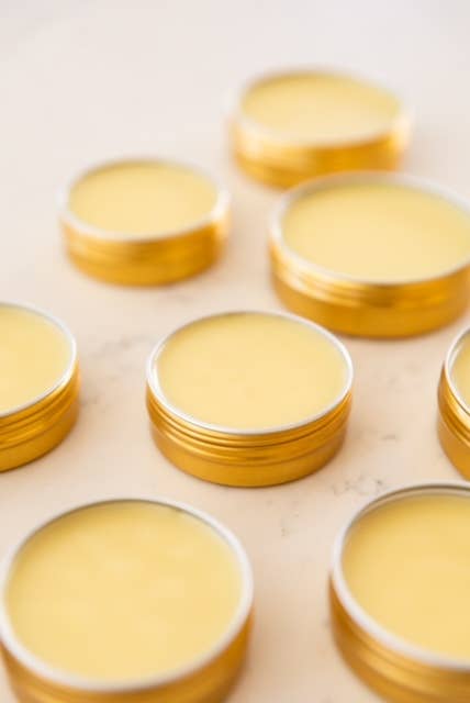 Honey Shine Calendula | Danielle Rae Calendula Co - Vendita all'ingrosso Unguenti/Balsami/Creme curative - Unguento alla calendula Honey Shine9