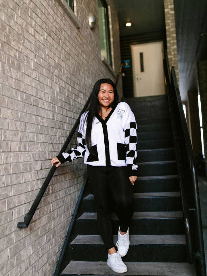 Taby Originals - Vendita all'ingrosso Cardigan - Donna - TABY ORIGINAL: Cardigan Free To Be Different (XS-5X) ***18