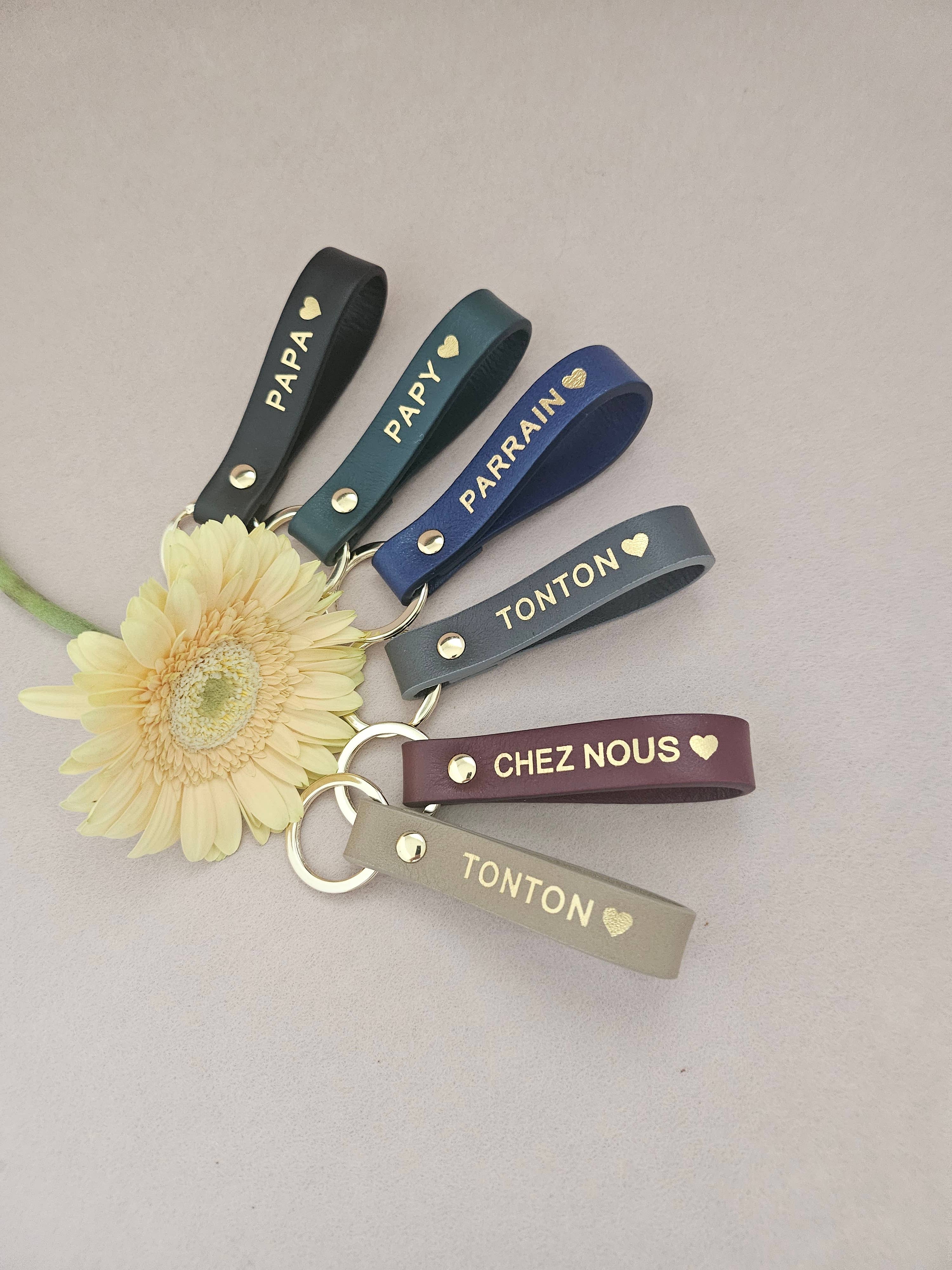 Royal marais – wholesale Keychain – Unisex – leather keychain dad/mom2