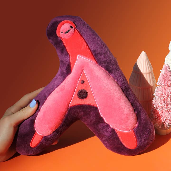 Genieße deinen Klitoris-Plüsch für den Großhandel von I Heart Guts | Organ Plushies Wholesale
