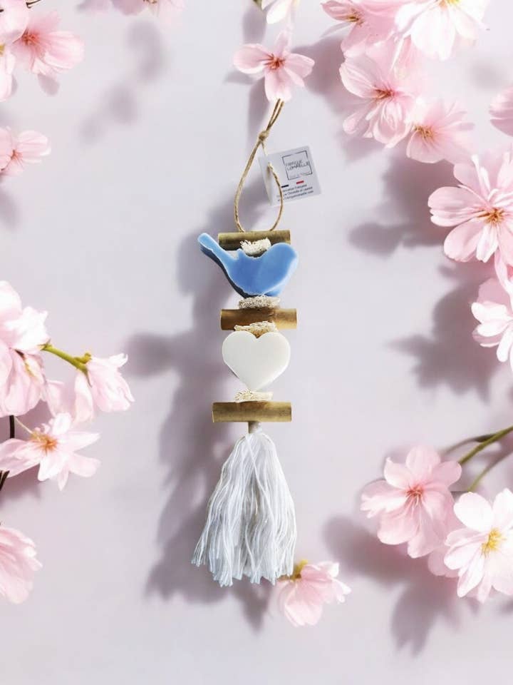 Braid 1 Bird Soap Foam Scent 1 White Heart Bergamot for wholesale by fabrique lomaelle