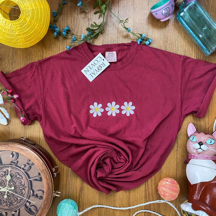 Dinah's Daisies - Short Sleeve Embroidered Tee for wholesale by Royal Coven