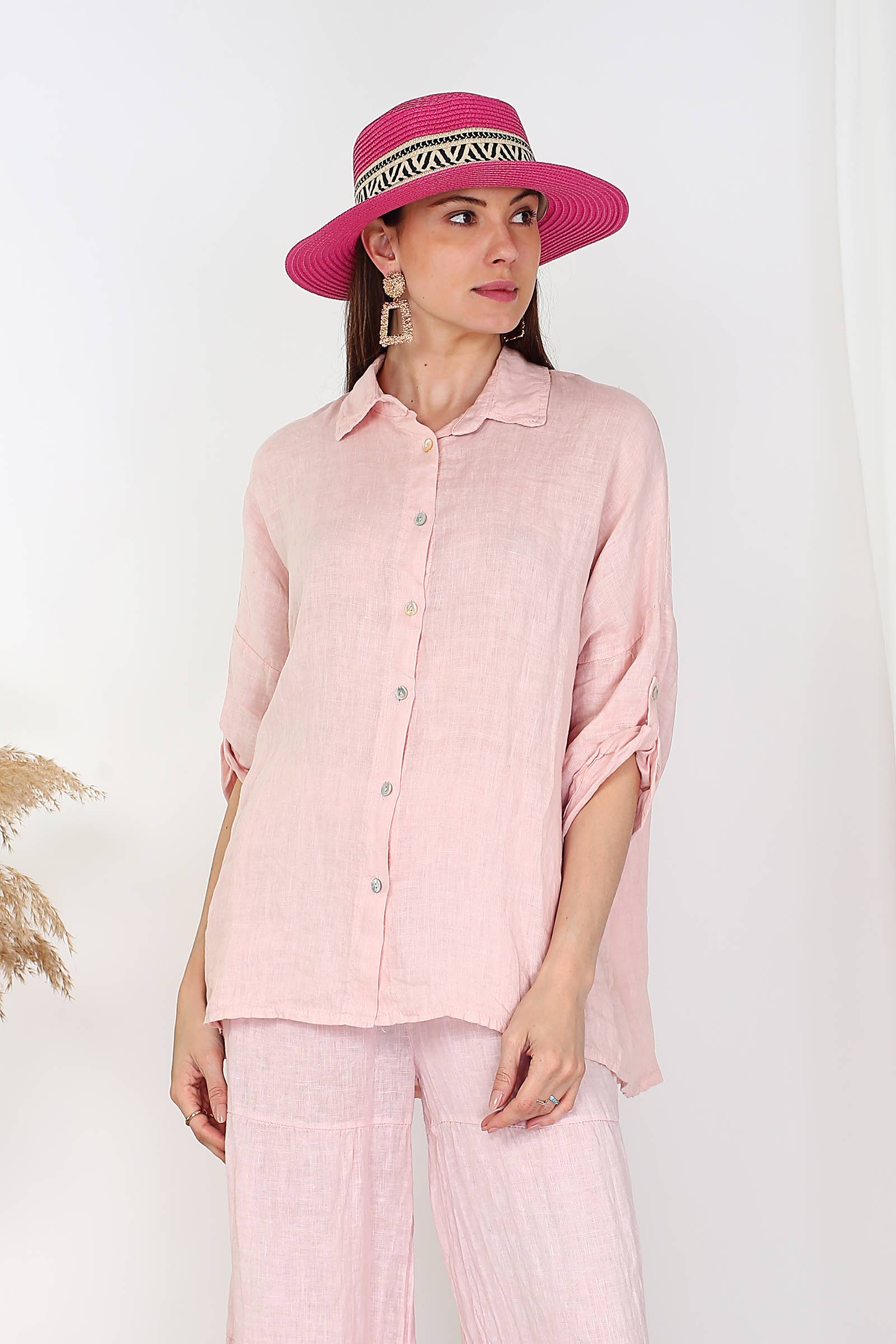 NOELINE – Großhandel Hemd mit Button-down-Kragen – Damen – 20090U Leinenhemd17
