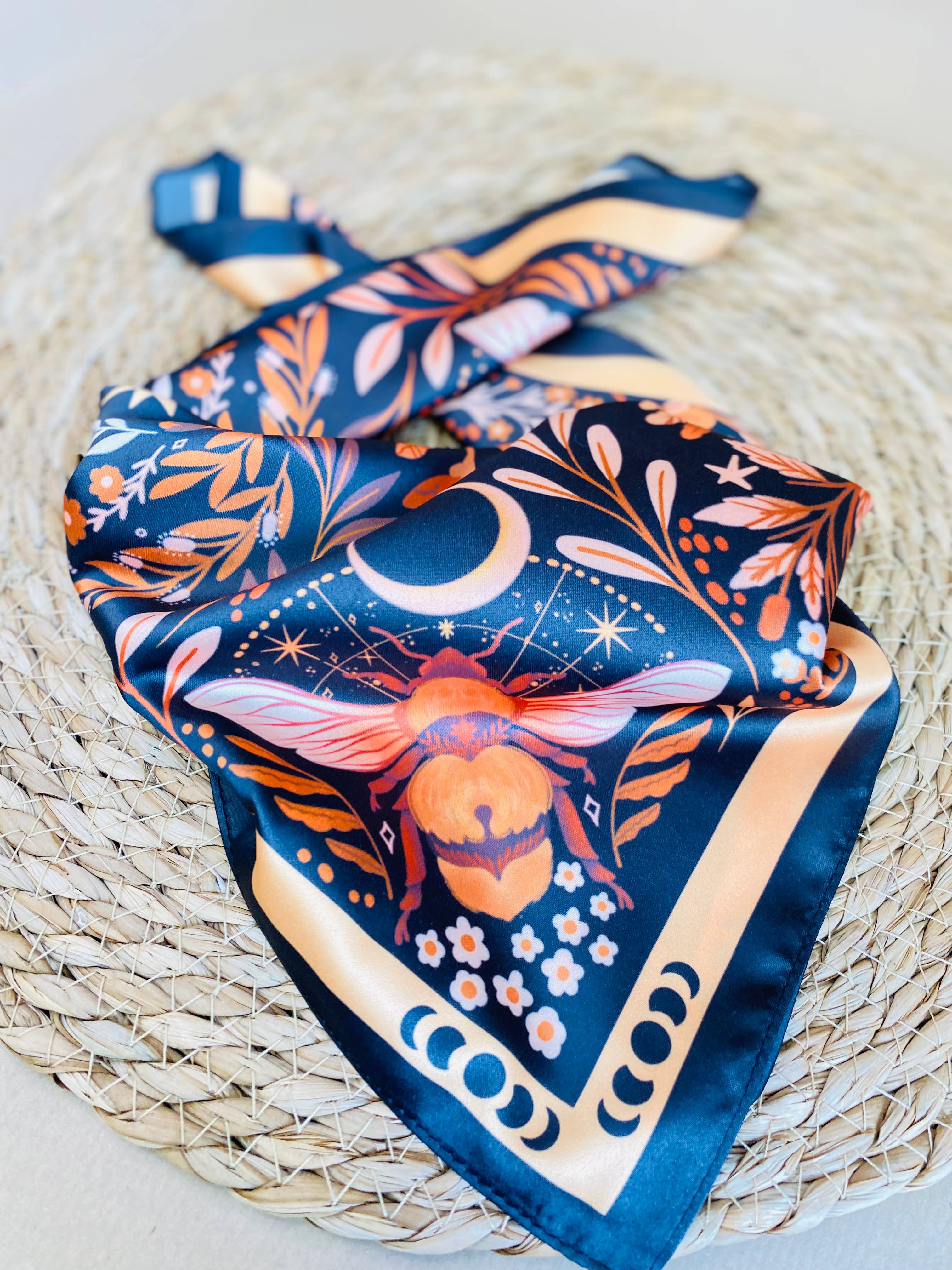 Split Moon Studios - Wholesale Scarf - Women's - Queen Bee Motive Scarf4