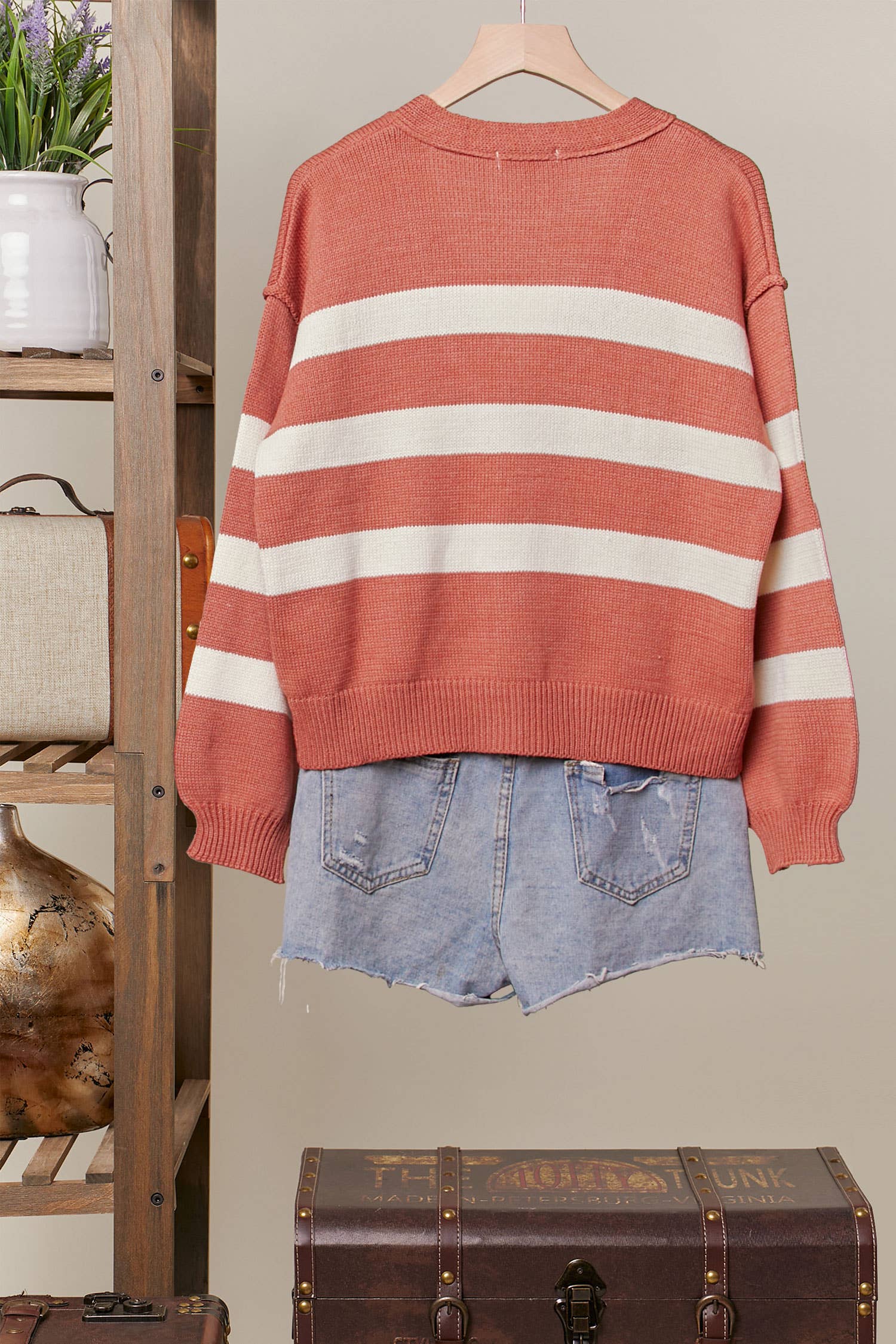 Mello. - Wholesale Cardigan - Women's - Striped  V Neck Knit Cardigan6