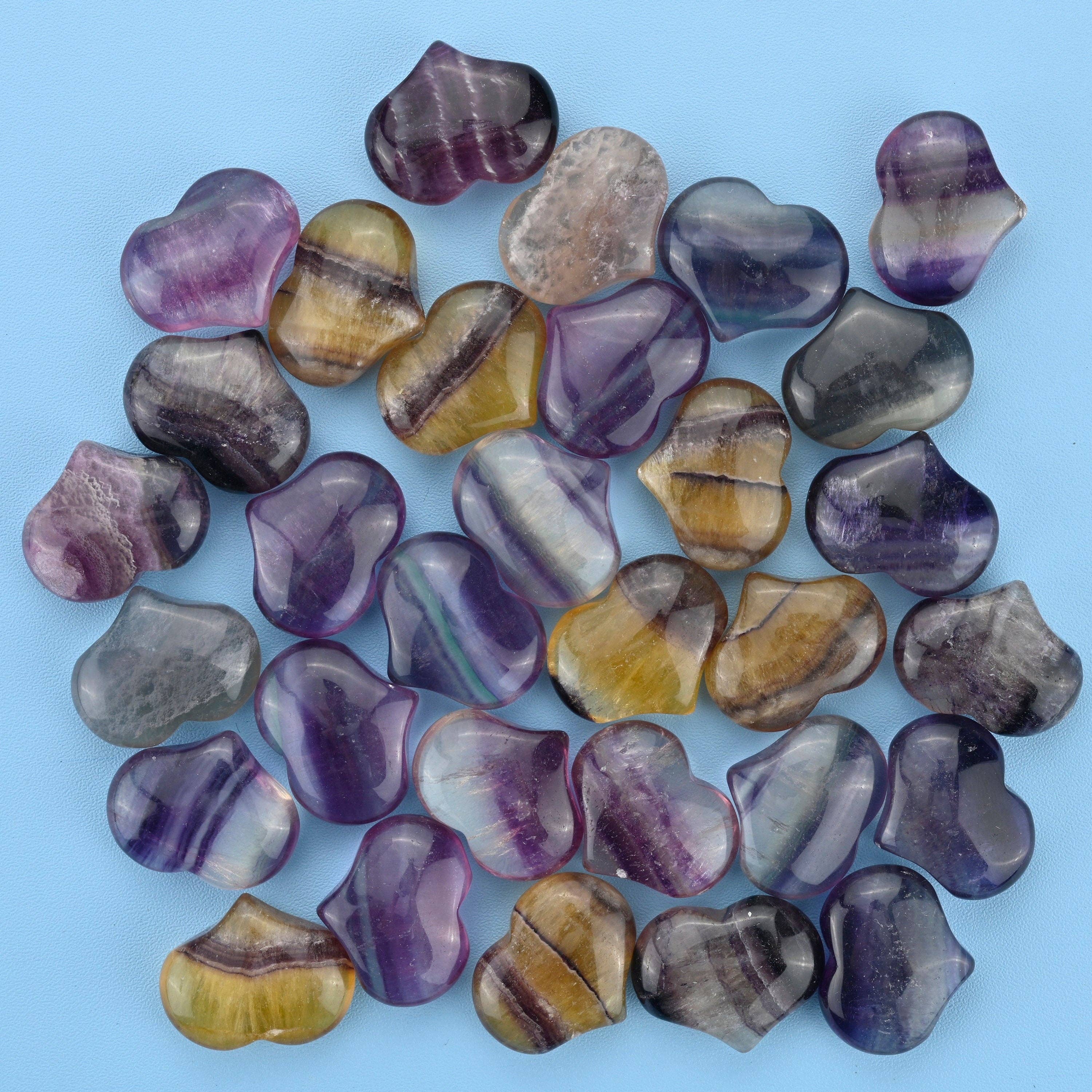 ilovebeadsusa - Vente Pierre et cristal de spiritualité - Pierre précieuse en forme de cœur gonflé sculptée en fluorite naturelle de 25 x 20 mm7