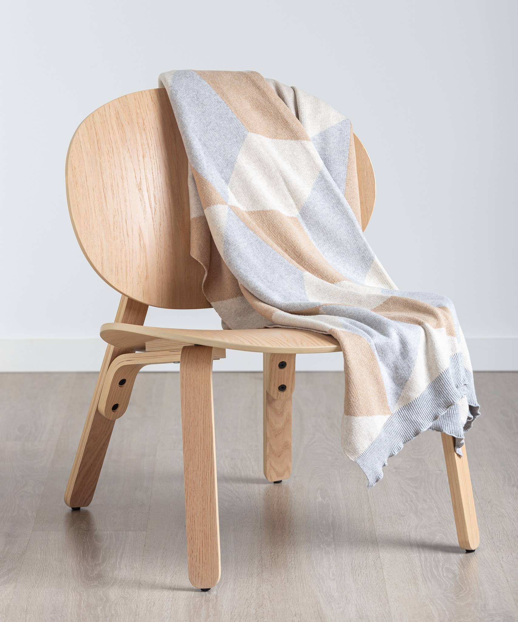 AGATHA PORTO - Wholesale Throw Blanket - Azulejo Aljezur Throw