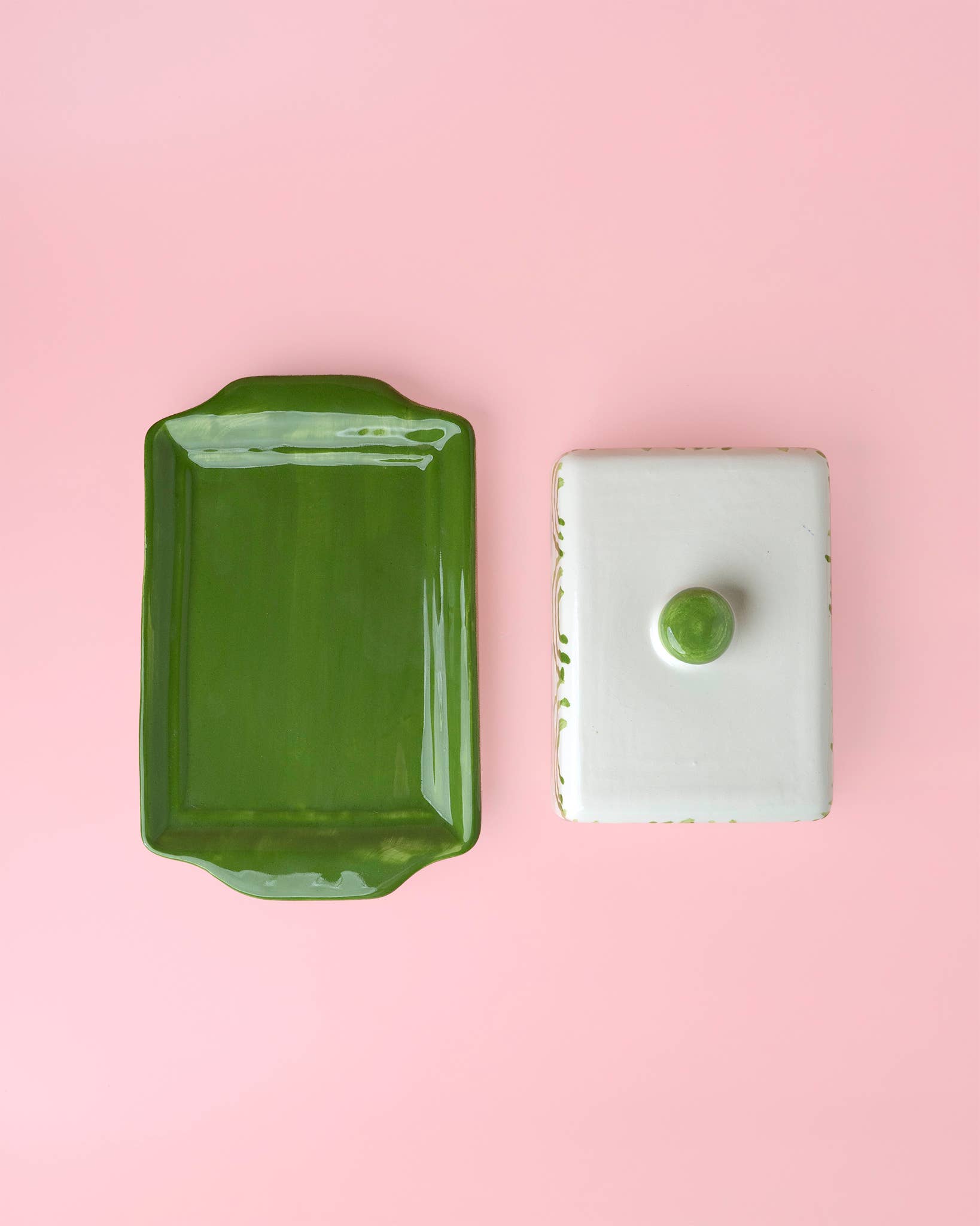 Alfar Tierra Cocida - Wholesale Butter Dish - Artisanal Ceramic Butter Dish – Green & White / ROOTS6