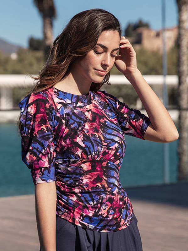 Top con maniche corte a sbuffo per la vendita all'ingrosso da parte di Euterpe Clothing