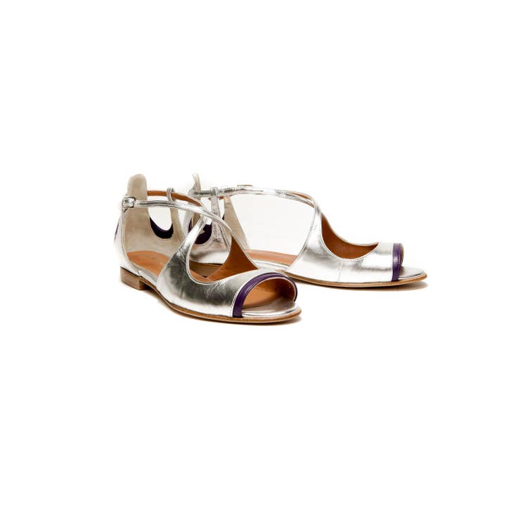 Flat Sandals – Summer city Flat – Silver for wholesale by Milenika shoes