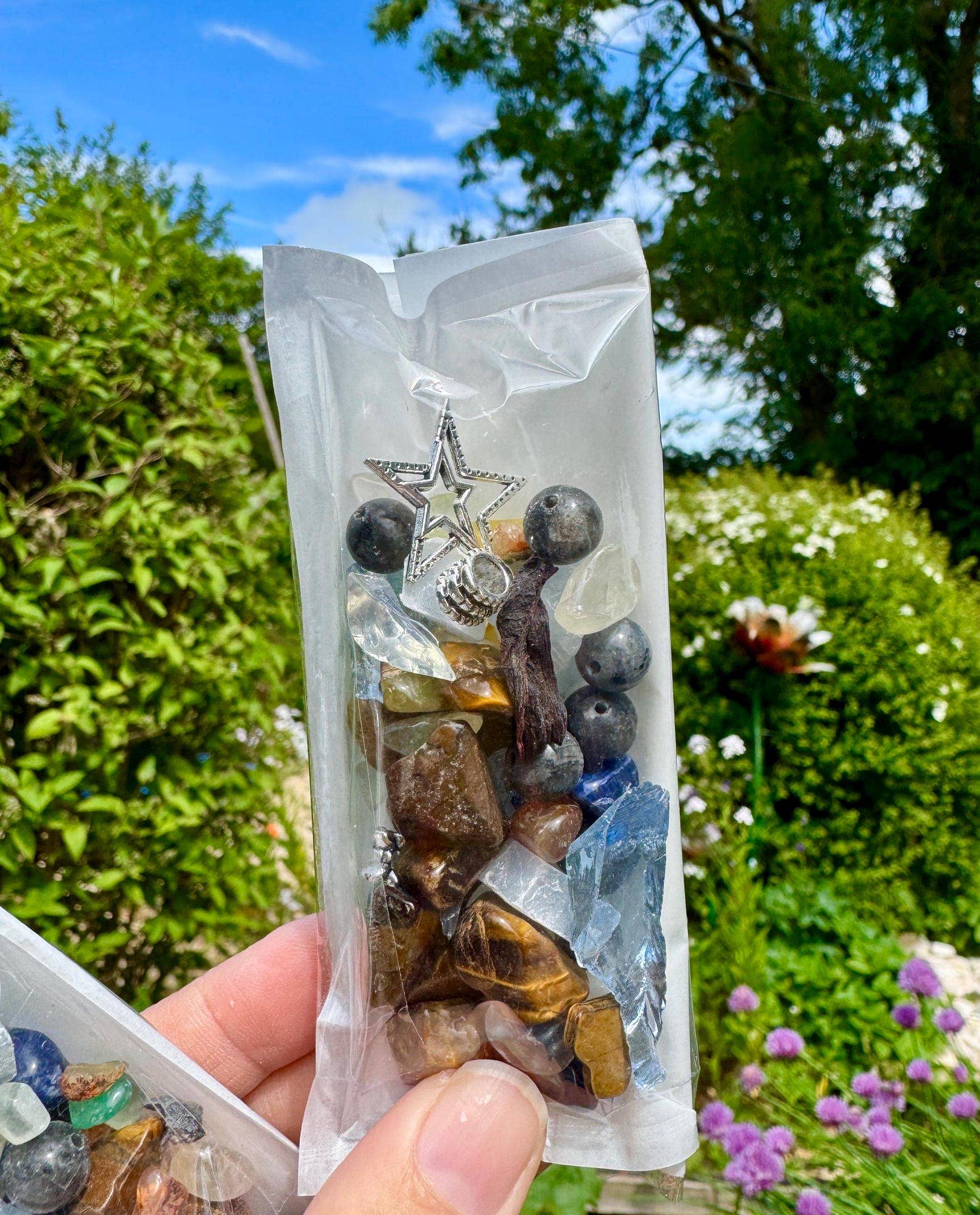 Elf Kendal Hippies - Wholesale Spiritual Stone/Crystal - Crystals confetti Christmas fairyland stones 20g bag of gems6