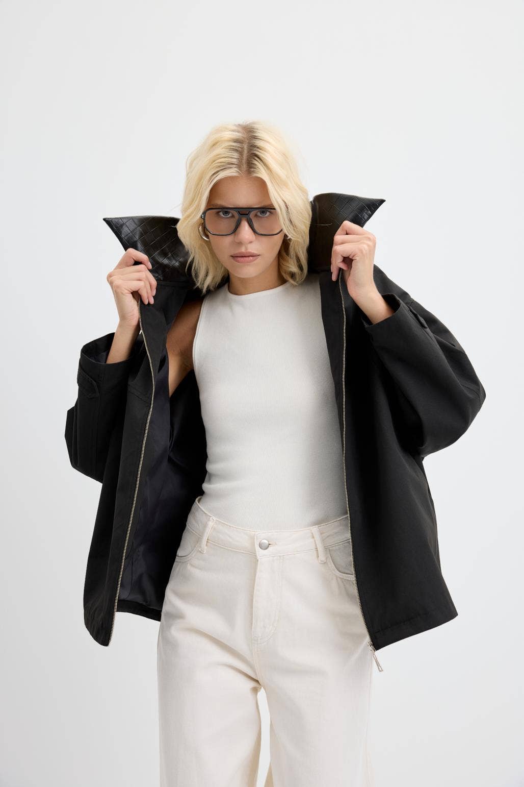 Kadriye Baştürk - Venta al por mayor Chaqueta de cuero - Mujer - Chaqueta de Cuero con Cremallera y Cuello Negro5