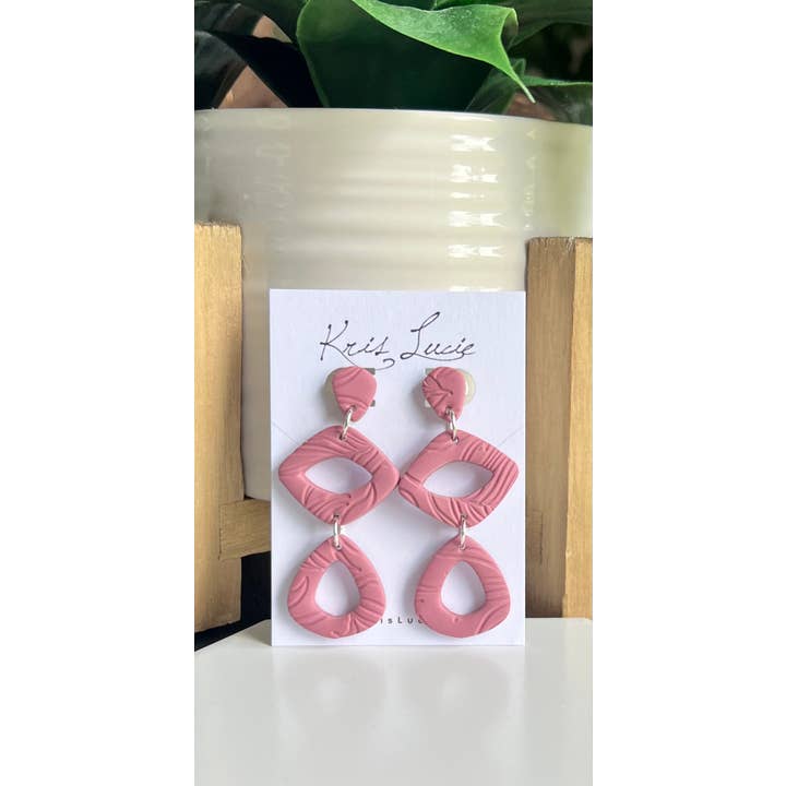 Kris Lucie - Wholesale Dangle Earrings - Mauve Dangle Earrings2