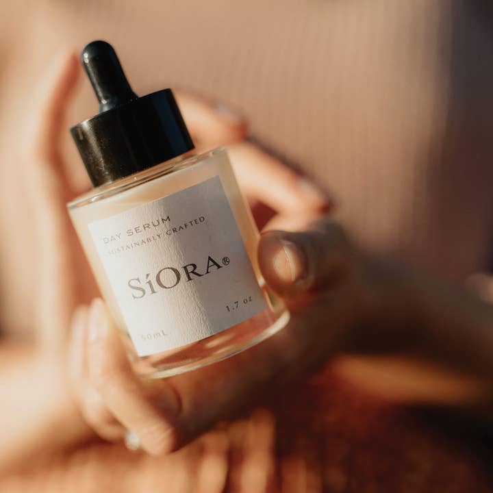 Day Serum for wholesale by SIORA